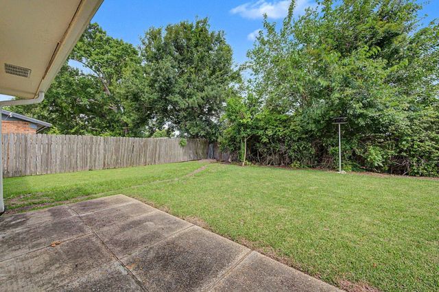 313 Everette Drive, Houma, LA 70364
