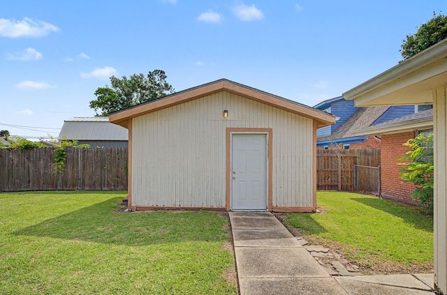 313 Everette Drive, Houma, LA 70364