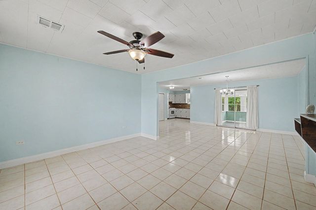 313 Everette Drive, Houma, LA 70364