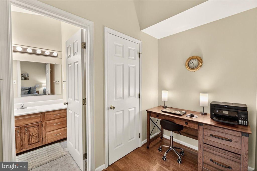Image 29 of property listing at 8241 WATERSIDE CT, Frederick, MD 21701