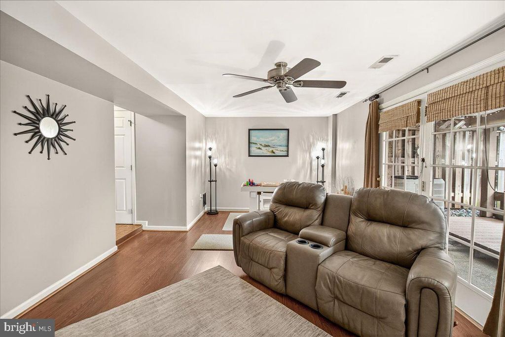 Image 36 of property listing at 8241 WATERSIDE CT, Frederick, MD 21701