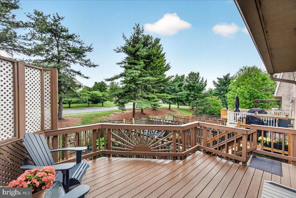 Image 37 of property listing at 8241 WATERSIDE CT, Frederick, MD 21701
