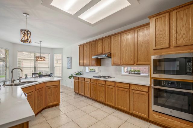 19106 S Rim Trail, Spring, TX 77388