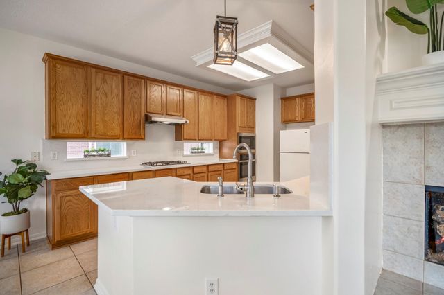 19106 S Rim Trail, Spring, TX 77388