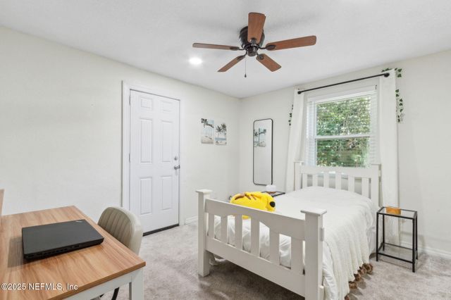 2605 JEWELL Road, Jacksonville, FL 32216