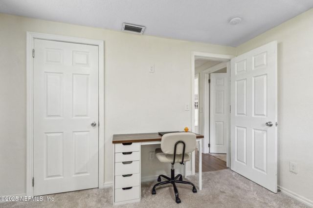 2605 JEWELL Road, Jacksonville, FL 32216