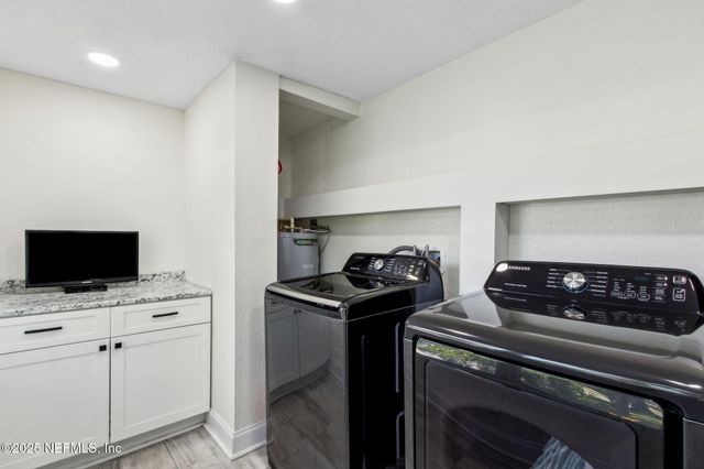 2605 JEWELL Road, Jacksonville, FL 32216