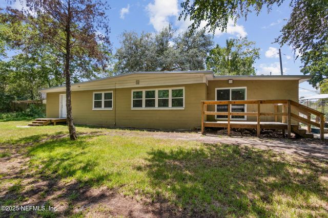 2605 JEWELL Road, Jacksonville, FL 32216