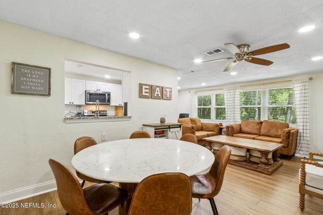 2605 JEWELL Road, Jacksonville, FL 32216