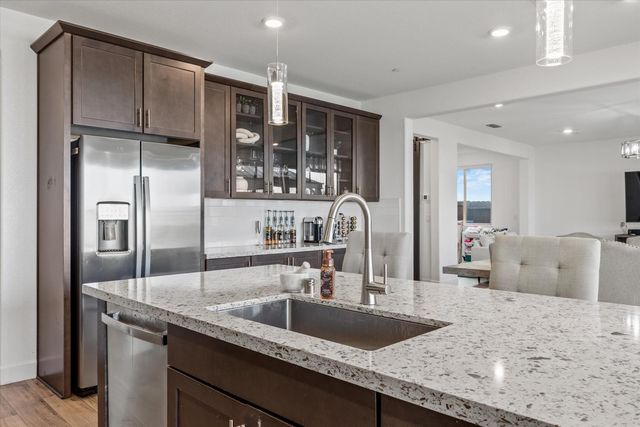 1264 Blue Range Way, Roseville, CA 95747