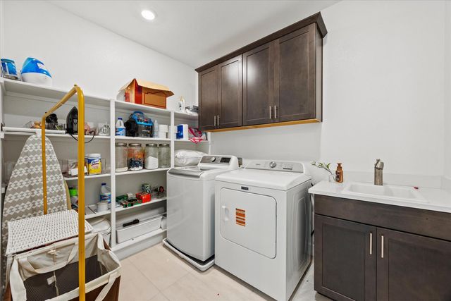 1264 Blue Range Way, Roseville, CA 95747