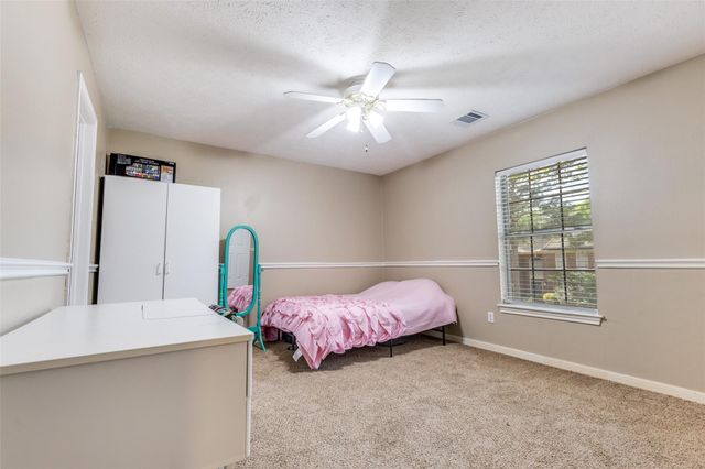 4419 Broadleaf Street, Kingwood, TX 77345