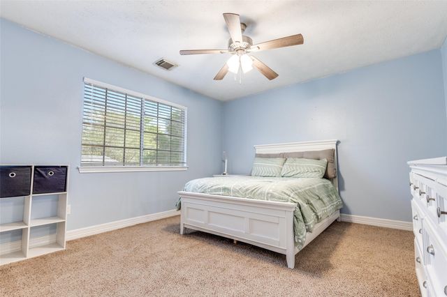 4419 Broadleaf Street, Kingwood, TX 77345