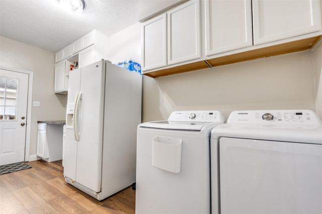 4419 Broadleaf Street, Kingwood, TX 77345