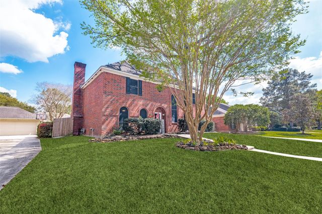 4419 Broadleaf Street, Kingwood, TX 77345