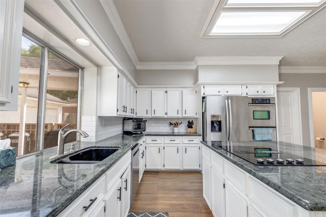 4419 Broadleaf Street, Kingwood, TX 77345