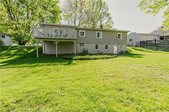 55 Hillside Road, Penfield, NY 14526