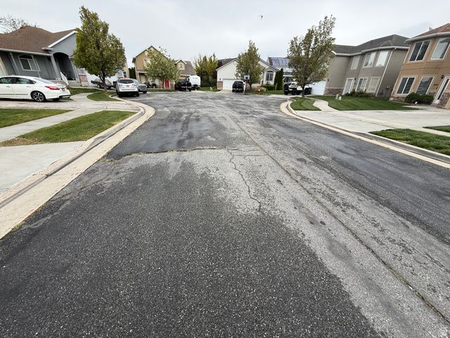 1426 S HEATHER LN, Syracuse, UT 84075