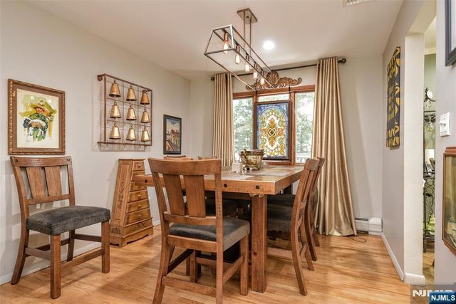 279 West Place, Twp Of Washington, NJ 07676