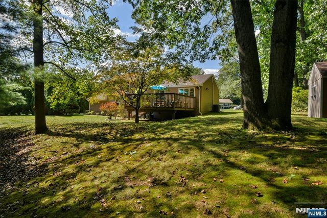 279 West Place, Twp Of Washington, NJ 07676