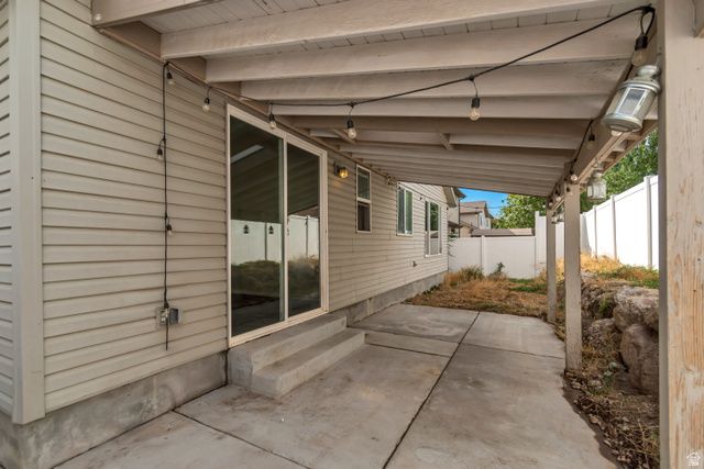 6672 S LEICHEN CT, West Jordan, UT 84084