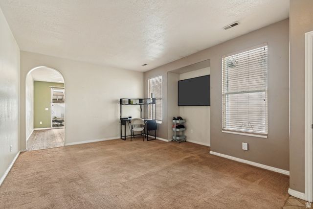 6672 S LEICHEN CT, West Jordan, UT 84084