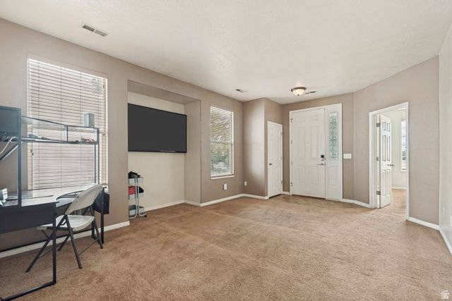 6672 S LEICHEN CT, West Jordan, UT 84084