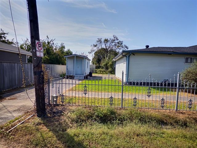 2202 Church St Street, Lake Charles, LA 70601