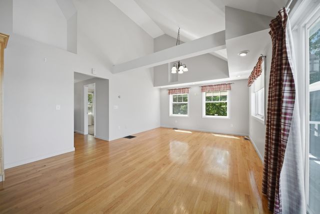 95 Lakeshore Drive, Gilmanton, NH 03227