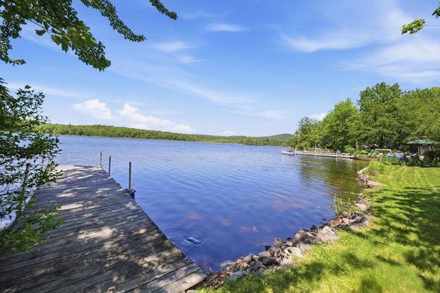 95 Lakeshore Drive, Gilmanton, NH 03227