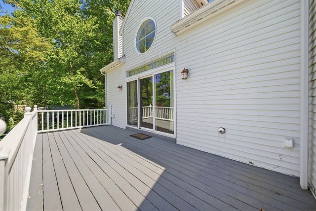 95 Lakeshore Drive, Gilmanton, NH 03227