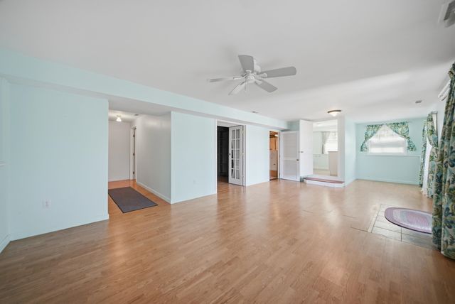 95 Lakeshore Drive, Gilmanton, NH 03227