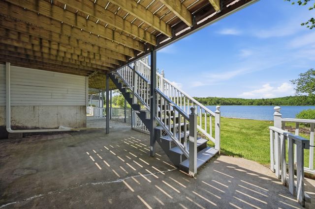 95 Lakeshore Drive, Gilmanton, NH 03227