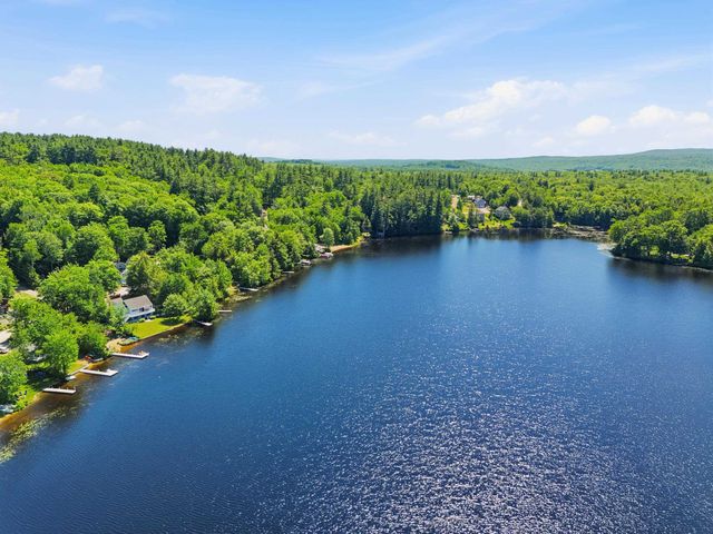 95 Lakeshore Drive, Gilmanton, NH 03227