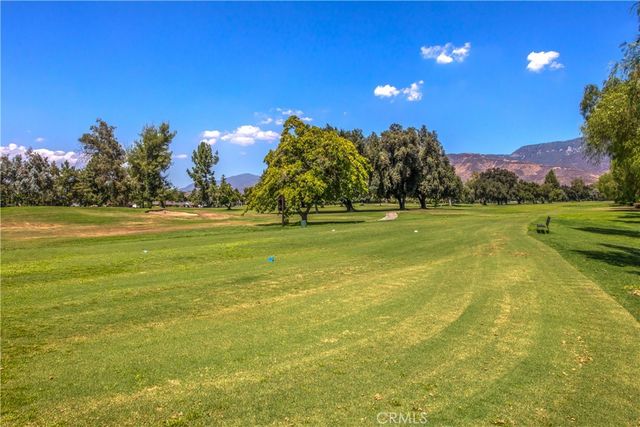 3095 Pepper Tree Lane, San Bernardino, CA 92404