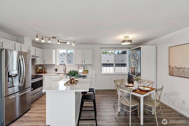 1282 SE Casandra Loop, Port Orchard, WA 98366