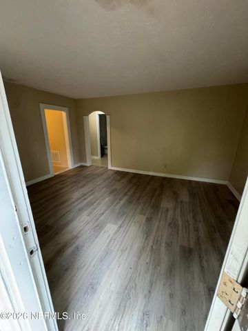 273 DAY Avenue, Jacksonville, FL 32254
