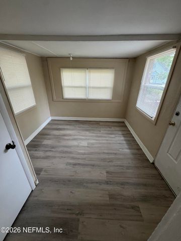 273 DAY Avenue, Jacksonville, FL 32254
