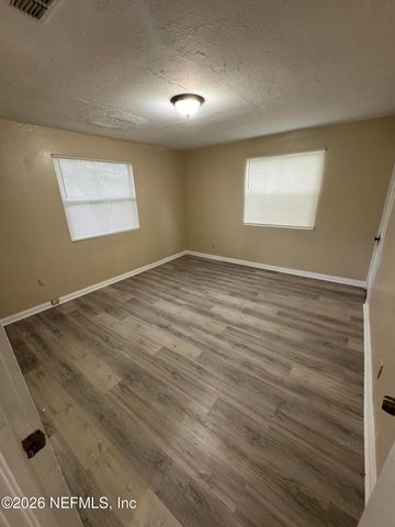 273 DAY Avenue, Jacksonville, FL 32254