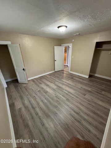273 DAY Avenue, Jacksonville, FL 32254
