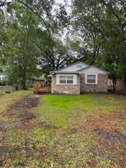 273 DAY Avenue, Jacksonville, FL 32254