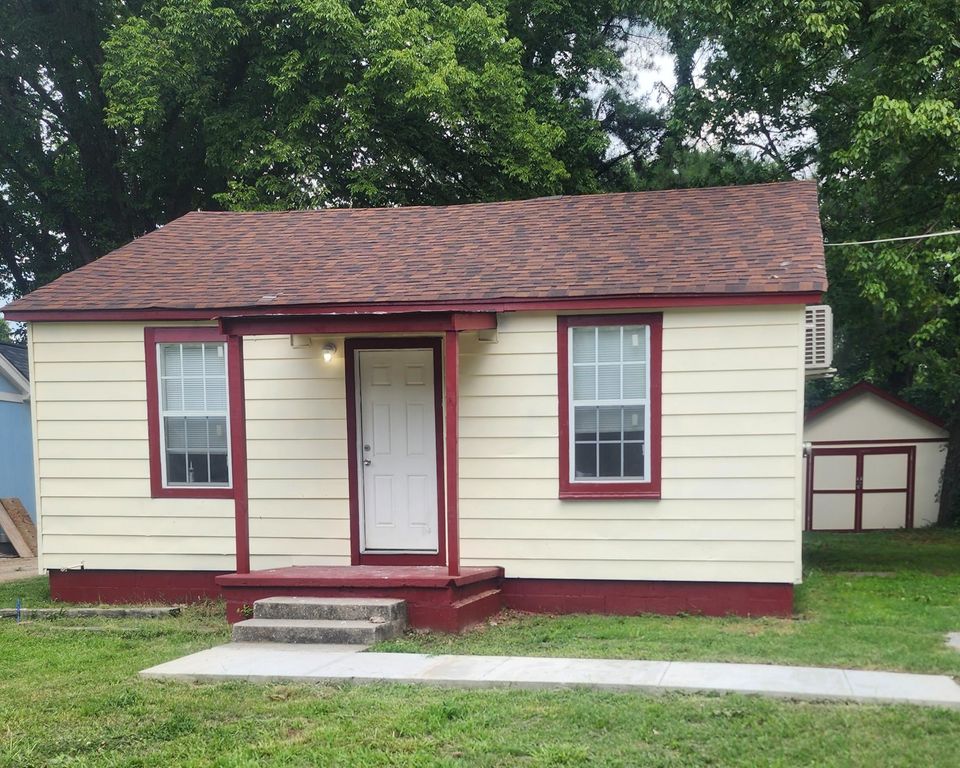 3124 E HARVESTER LN E, Memphis, TN 38127