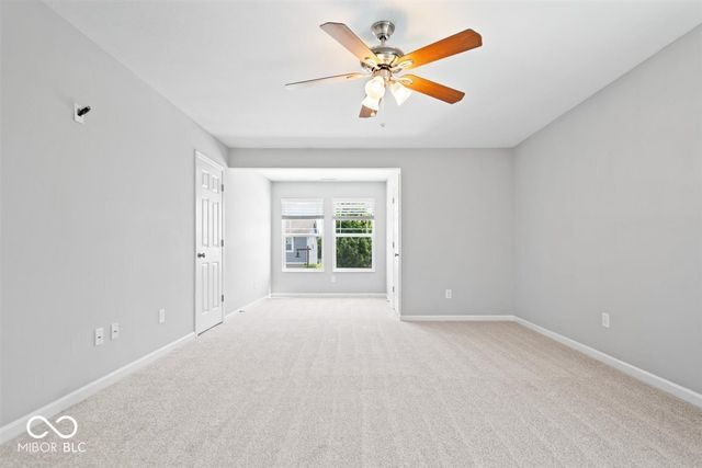 8682 N Dresden Drive, Mccordsville, IN 46055