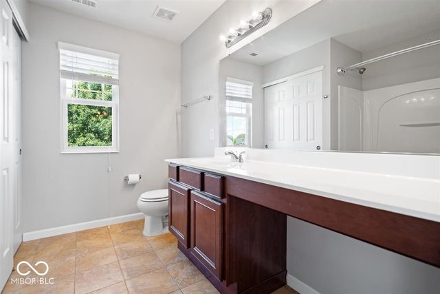 8682 N Dresden Drive, Mccordsville, IN 46055
