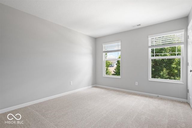8682 N Dresden Drive, Mccordsville, IN 46055
