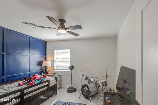 1261 E CAMBRIDGE Avenue, Phoenix, AZ 85006
