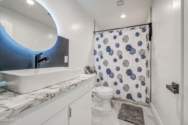 1261 E CAMBRIDGE Avenue, Phoenix, AZ 85006