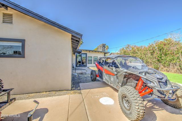 1261 E CAMBRIDGE Avenue, Phoenix, AZ 85006