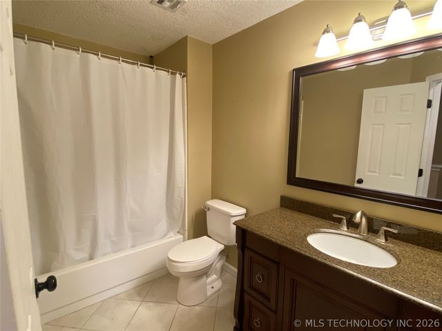 1619 S Fir Place, Broken Arrow, OK 74012