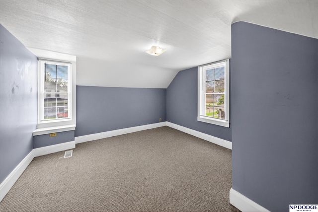 1250 E 6th Street, Fremont, NE 68025